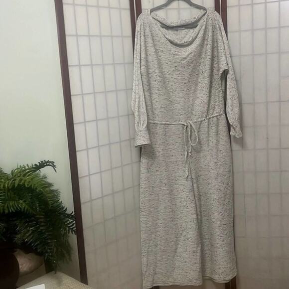 ASOS  DESIGNS SLOUCHY JUMPSUIT SIZE‎ 10 - Picture 2 of 7